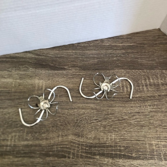 1950s Silver Tone Flower Candle Holders - Picture 4 of 10